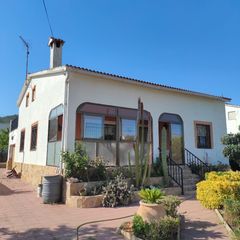 Casa en Andalucía,. Casa en venta en el mirador del penedés, de 4 dorm