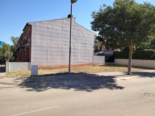 Solar urbano en Carrer arç, sn. Terreno que hace esquina