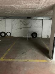 Location Parking voiture à Carrer de los castillejos 215. Plaza de aparcamiento encants/sagrada familia