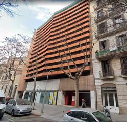 Aparcament cotxe a Carrer de casp 51. Parking dreta eixample, vigilado, junto ascensor,