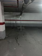 Parking voiture à Carrer del pare mendez 42. Se vende plaza de garaje grande