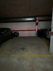 Parking coche en Avinguda catalunya, 182. Parquing