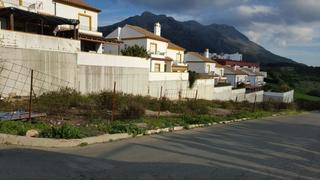 Terreny residencial a Camino del rio 6. Vendo dos solares en cortes de la frontera