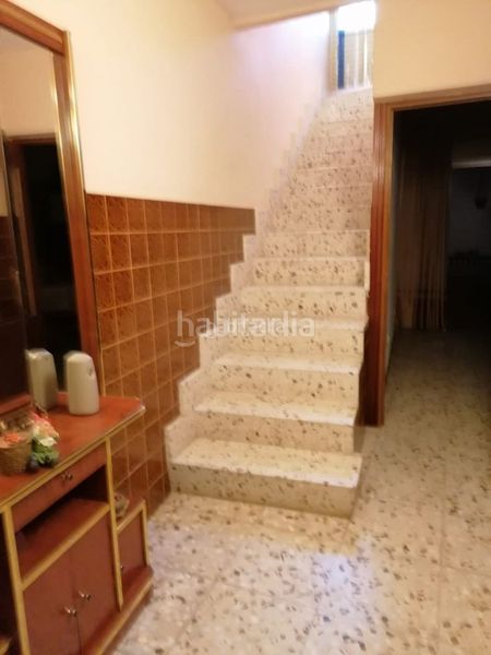 Foto c80f5199-d85d-420b-8179-d1ab910d7924. Casa pareada en calle la torre 10 casa en el centro en Porzuna