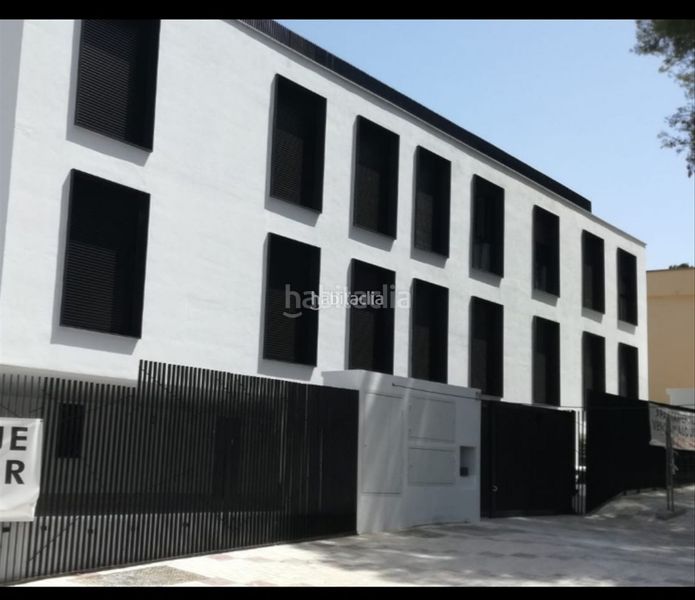 Foto 4b913a90-26f1-4396-ba51-4661e2186b24. Piso en calle dávila bertoli 20 moderno, nuevo y atractivo estudio-zona prime en Torremolinos