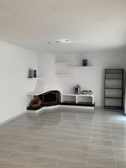 Alquiler Piso en Carrer bruguera,. Fabuloso piso, ideal para familias