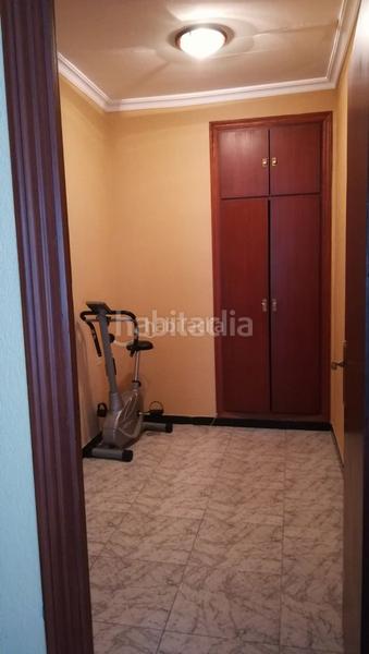 Foto 49bcb3cd-1724-4204-aeaf-b88ad13da780. Casa en calle berdigón 36 venta edificio Centro en Huelva