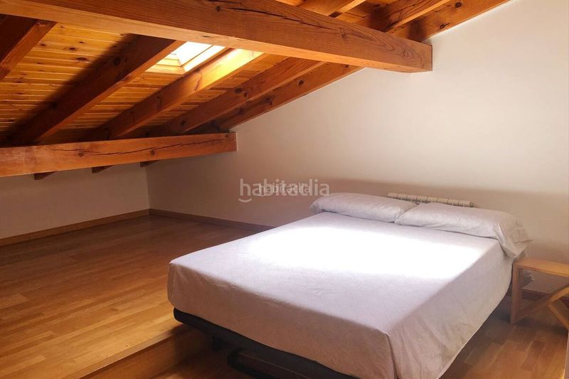 Foto aed2d46a-9990-47b5-9a0d-5874b322c60f. Rent flat in ronda joan maragall 10 in Puigcerdà