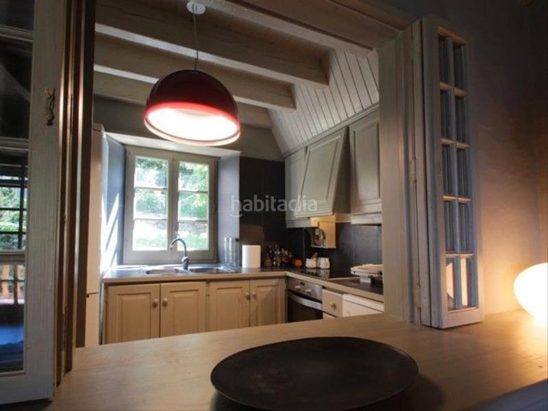 Foto 2a1d473d-8e58-41f9-ab04-95b9603d79d4. Miete zweistöckige wohnung in calle perimetrau 5 in Naut Aran