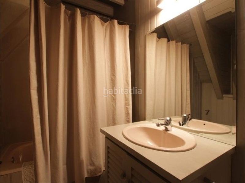 Foto 6d24bdd9-cdff-4dcb-9e0b-1c8275d8f07b. Miete zweistöckige wohnung in calle perimetrau 5 in Naut Aran