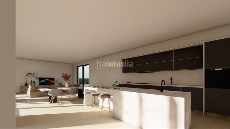 Foto b8a636e4-513d-4840-a0e5-cdf989f77997. Casa en avinguda mas frigol 42 obra nueva en golf de torremirona en Navata