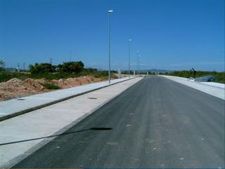Solar industrial a Cami de la veritat 29. Parcela llana en poligono industrial de masalaves