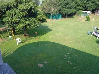 Terreno residencial en Aldea carrio 90. Se vende chalet con terreno urbano