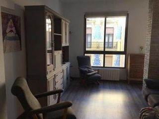 Alquiler Piso en Calle vives liern, 4. Alquiler piso ascensor extramurs