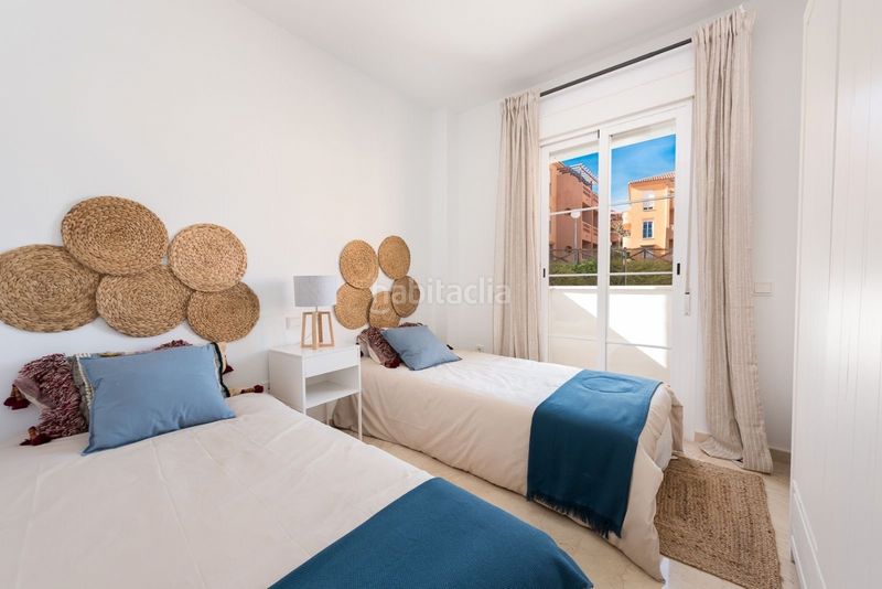 Piso en Calle martagina, 40. Live in an exclusive oasis over the sea (Manilva, Málaga)