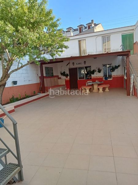 Foto 2b404f23-979d-403a-91d5-7af333bde308. Casa a calle del olmo 7 a San Clemente