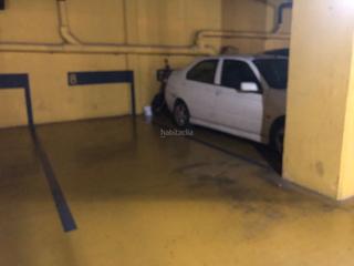 Lloguer Aparcament cotxe a Carrer de bonavista 6. Plaza de parquing cerca transporte