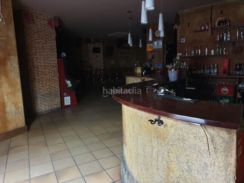 Foto 18238e98-2681-41bd-9ad3-7ec460d3ddb5. Local comercial en calle regadera 9 local comercial en Villamayor