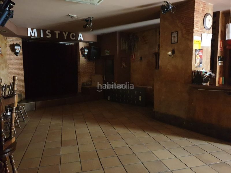 Foto f0b41444-c95d-4b8c-a6f1-8b266362d7df. Local comercial en calle regadera 9 local comercial en Villamayor