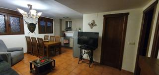 Piso en venta en mora de rubielos. bajo 2 habitaci