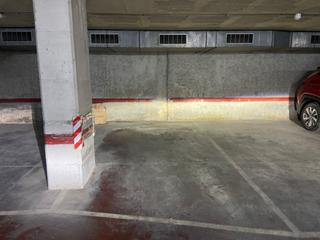 Miete Autoparkplatz in Avinguda pau casals 150. Parking coche o moto
