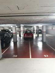 Lloguer Aparcament cotxe a Carrer de santa rosa 36. Plaza aparcamiento al lado estación de tren