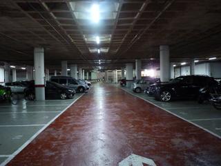 Lloguer Aparcament cotxe a Carrer dels almogàvers 10. Oferta plaza de parking