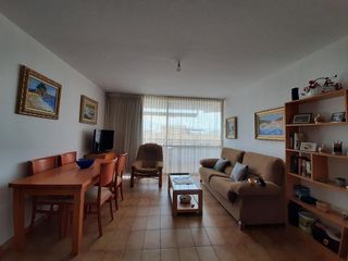 Piso en Carrer josep vicenç foix, 17. Primera línea de mar. gran terraza de 16m2