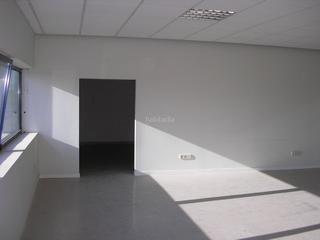 Location Bureau à Carrer de salt 21. Alquilo oficina
