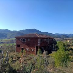 Terreny residencial en Carretera gi -504,. Parcela rústica con hotelito