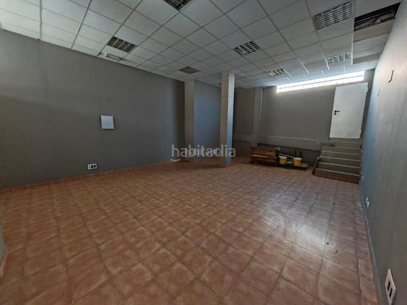 Foto 6bacbf41-a3f5-47bd-ba08-5ce4e0226a3a. Local comercial en calle la luna 4d amplio local en Guadalajara