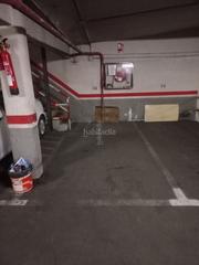 Parking voiture à Carrer de rafael campalans 30. Venta parking collblanc