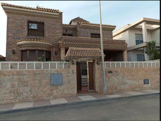 Chalet en Calle alemania 30. Chalet unifamiliar independiente