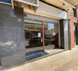 Lloguer Local Comercial a Avinguda d'antoni gaudí 3. El mejor espacio para tu negoc io en castellbisbal pleno centro