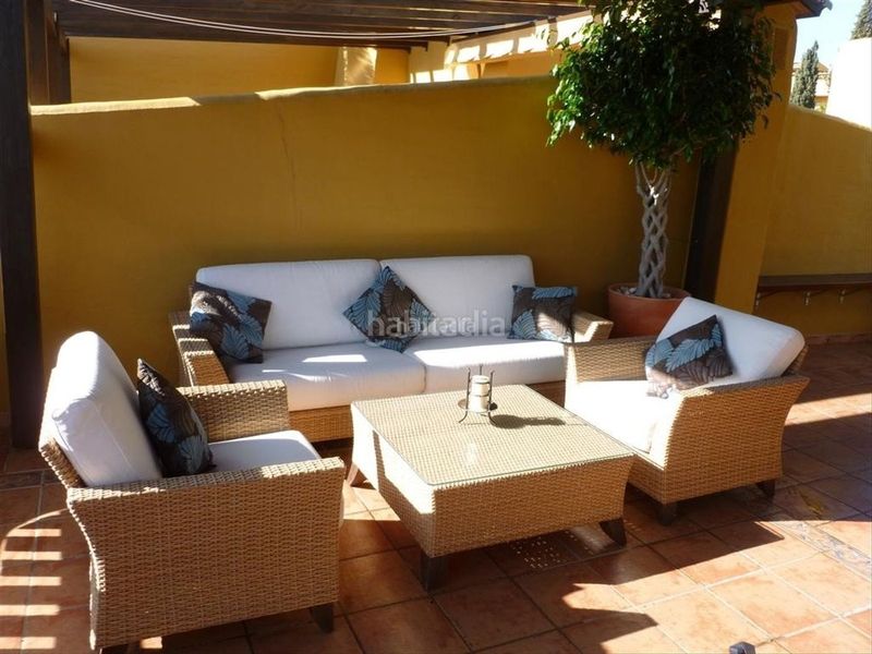 Foto ccb2e46f-85d1-4217-b182-2b9c7094b4b0. Alquiler casa adosada en urbanizacion la meridiana 28 fantástica casa adosada en nagueles alto en Marbella