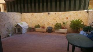 Planta baixa a Carrer catalunya, de 41a. Planta baja con terraza.