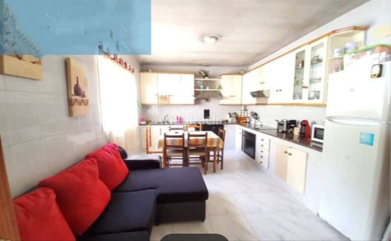 Foto eeae400f-179d-4ae9-976e-2bbe9f1f3268. Casa a lugar ermelo 8 a Bueu