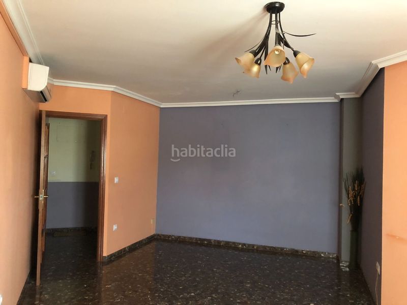 Foto c5cef254-6a3d-48fe-bfbe-71ad0a0d1f20. Pis a av. de torres 34 a Mancha Real