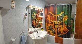 Piso en Passeig pineda, 150. Amplio piso, con todas las comodidades