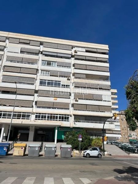 Piso en Pasaje frigiliana, 10. Amplio piso totalmente reformado (Málaga, Málaga)