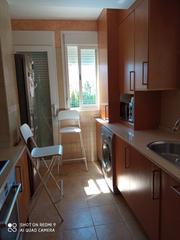 Pis a Carrer milana 13. Planta baja con jardin de 160 m, barbacoa, acceso