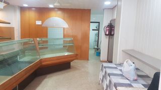 Negozio in Anenida del norte, 2. Panaderia en venta ( no agencias)