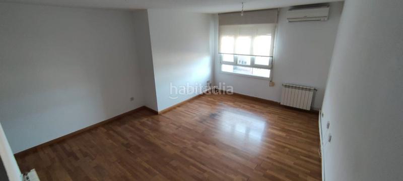 Foto ee05f437-c26d-4a1a-9e21-c8b048744c11. Rent duplex in calle prado mingo 20 in Casco Antiguo Galapagar