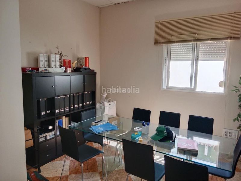 Foto dc7786be-b191-4449-b64b-e5e1d8d47ed4. Büro in calle via aurelia 2 in Centro Montequinto