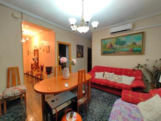 Piso en Calle mula 14. Vivienda planta baja en el centro de las torres de cotillas – li