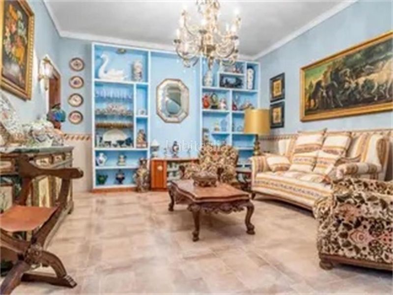 Foto eca435c4-43c2-4016-a2e4-723f03cf5117. Casa a calle clavel 1 a Tocina