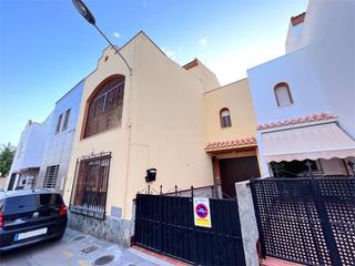 Casa a Calle águila 26. Baza / calle águila