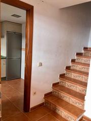 Casa adossada a Calle huerta primera 8. Bonita e ideal casa mejores zona t campo gibraltar