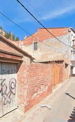 Aparcament cotxe a Carrer calvari 61. Alguaire / carrer calvari
