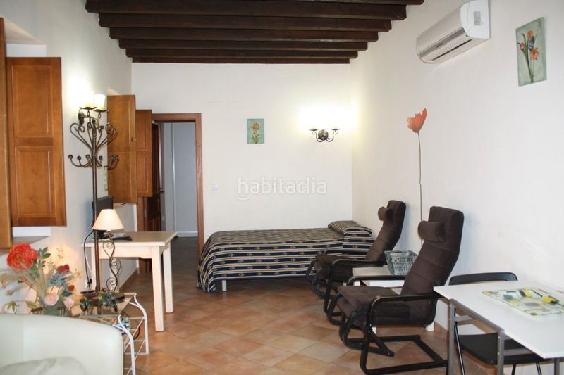 Foto 78a8d1a1-a142-41ad-8e18-b757c857a59e. Apartamento en calle real de cartuja 8 San Ildefonso / calle real de cartuja en Granada